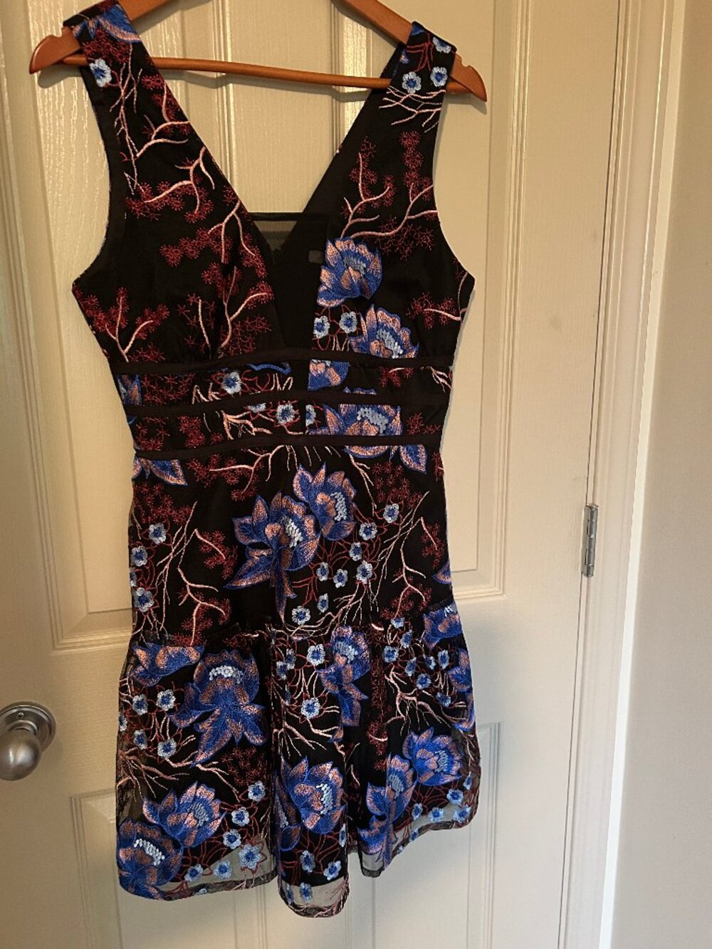 Ladies Harlyn Embroidered Dress